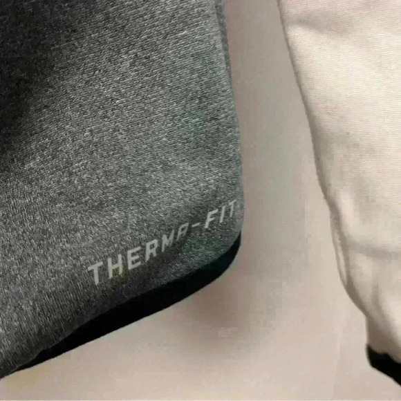 Nike Therma-Fit Womens Swoosh Colorblock Pockets Sweatshirt Hoodie Size M - Picture 8 of 10